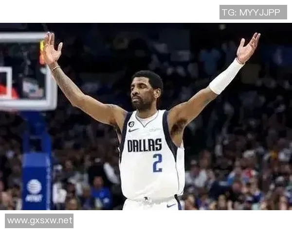 文胖：欧文是勒布朗有史以来非常兼容的队友，他有球无球都强